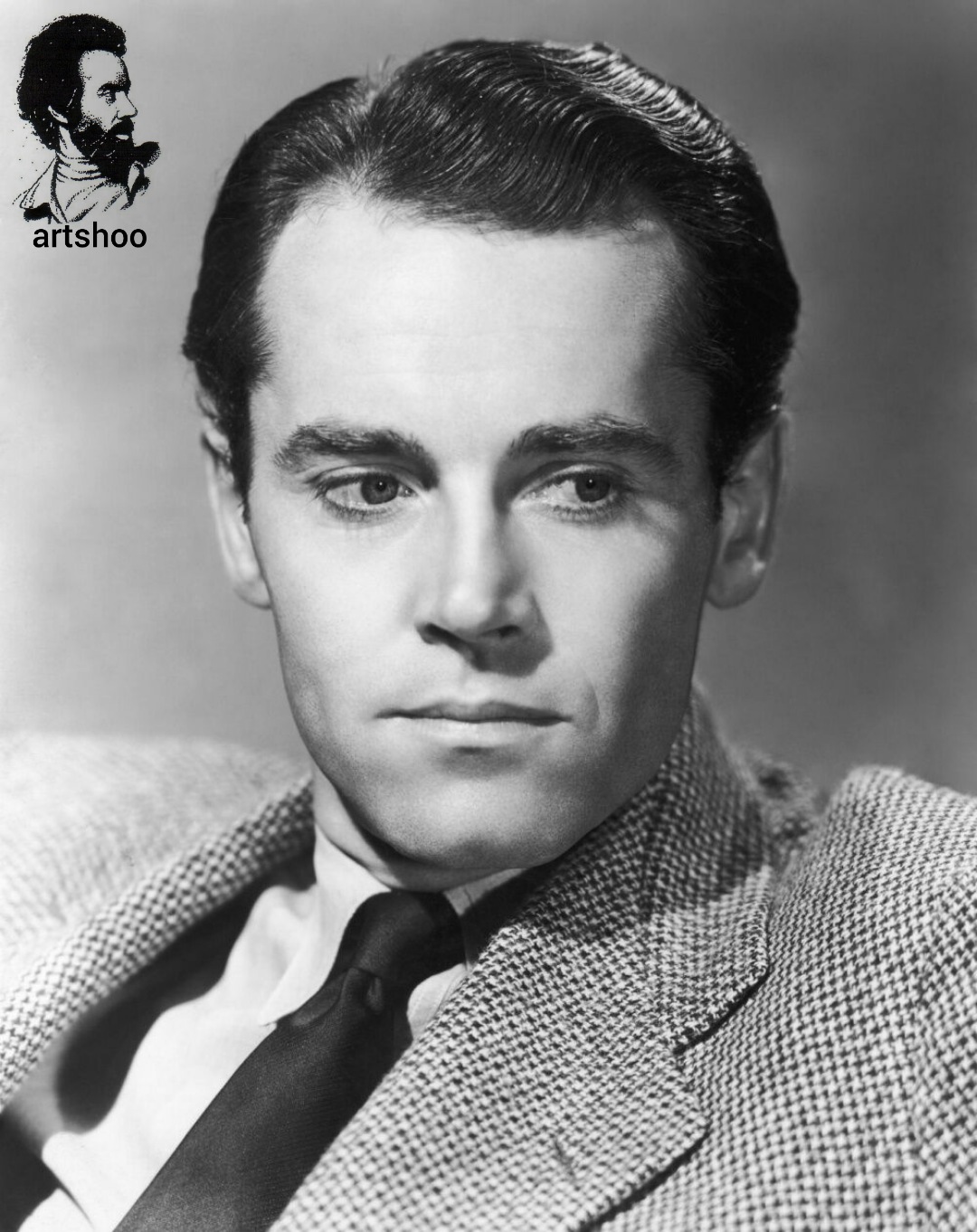 مدل پرتره سیاه قلم